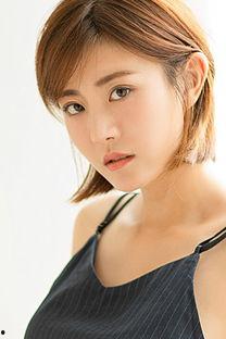 牟星性感照片,光影交织下的绝美风采